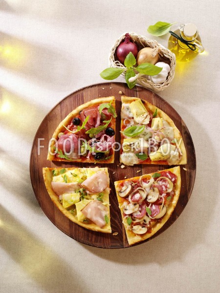 Artischocken-Gorgonzola-Pizza