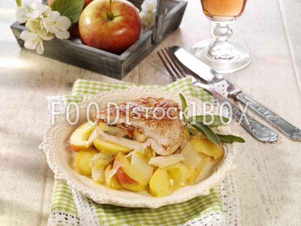 Puten-Saltimbocca mit Apfel