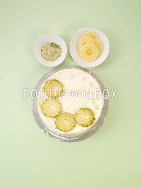Ananas-Torte mit Mascarpone