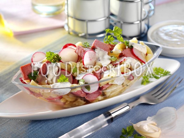 Spätzle-Salat