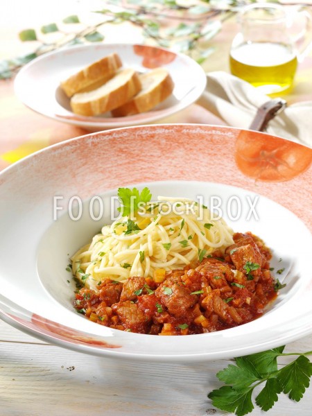Spaghetti mit Kalbssugo