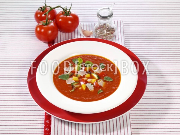 Tomatensuppe mit Ingwer