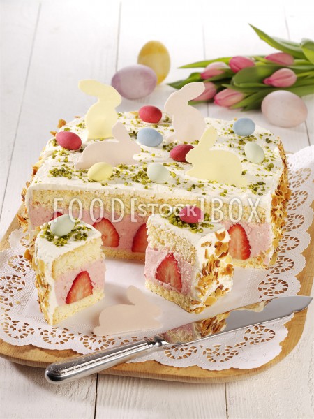 Oster-Erdbeer-Torte