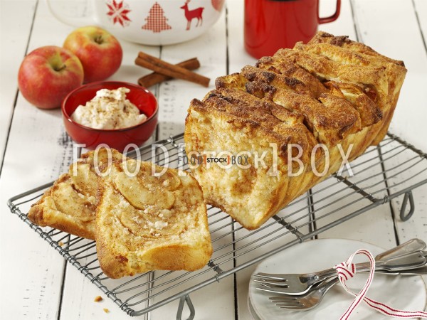 Apfel-Marzipan-Brot 2