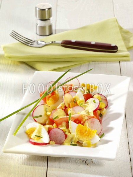 Radiesen-Eier-Salat mit Knoblauchdressing