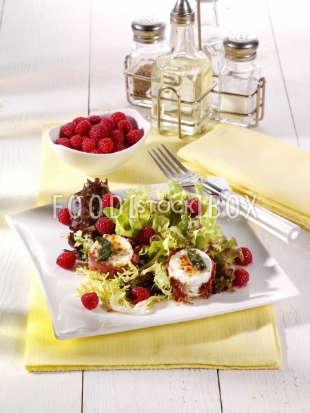 Fruchtiger Ziegenkäse-Salat