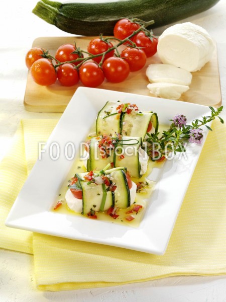 Zucchini-Mozzarella-Päckchen