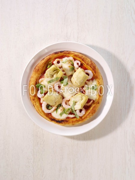 Garnelen-Artischocken-Pizza
