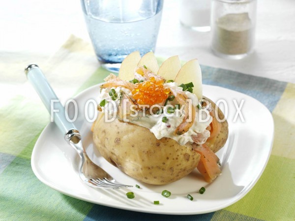 Ofenkartoffeln mit Lachs-Creme