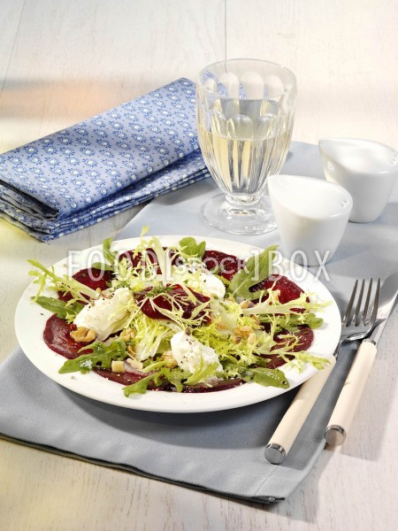 Rote-Bete-Salat mit Walnüssen und Frischkäse-Nocken / Cholesterinarm