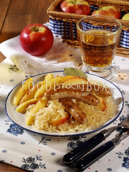 Sauerkraut mit Wurst