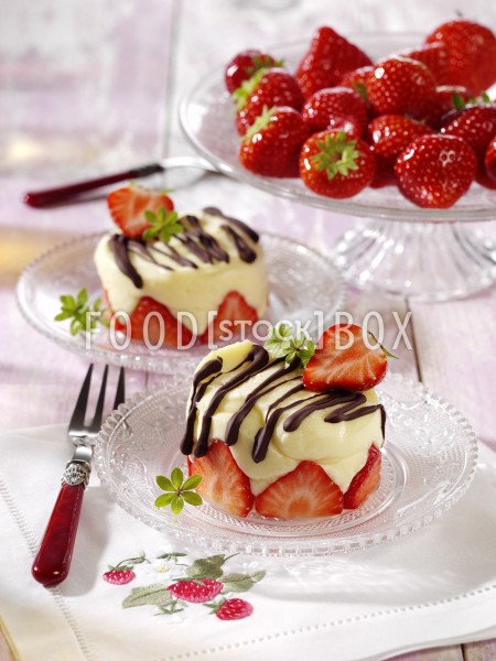 Erdbeer-Cremetörtchen