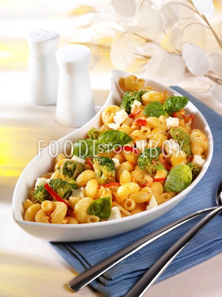 Nudel-Broccoli-Pfanne mit Chili