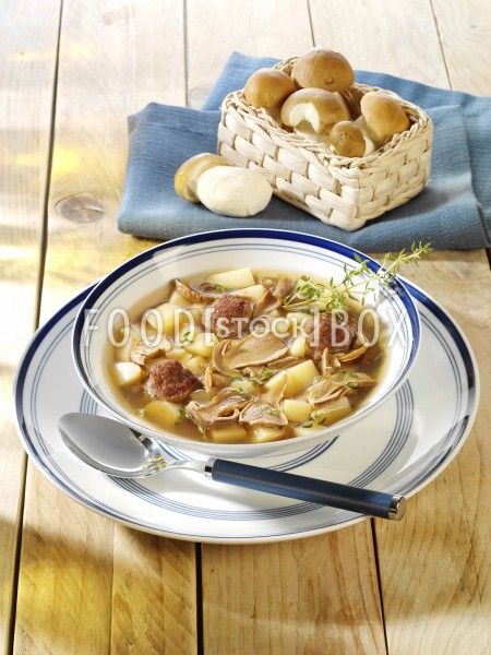 Kartoffel-Steinpilz-Suppe