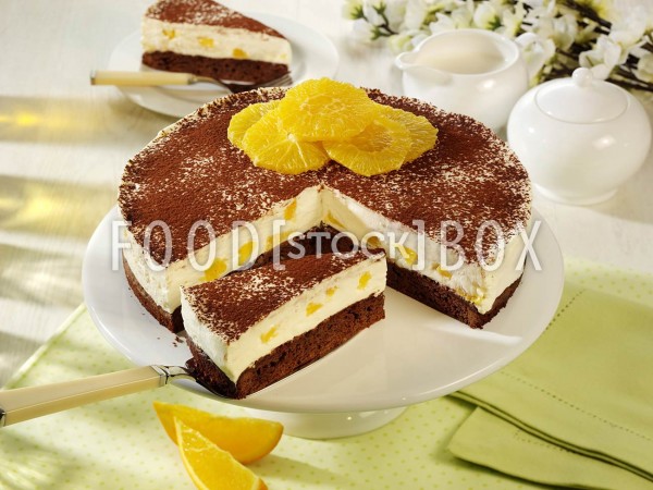 Tiramisu-Torte mit Orangen