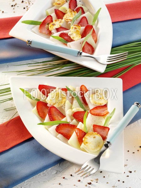 Erdbeer-Kohlrabi-Salat