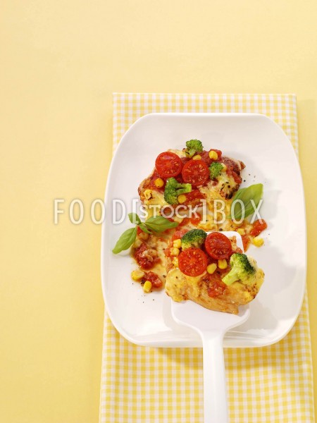 Putenschnitzel mit Tomatensauce