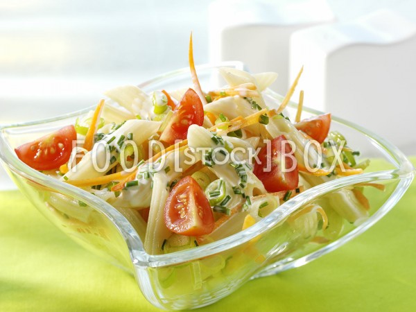 Nudel-Möhren-Salat
