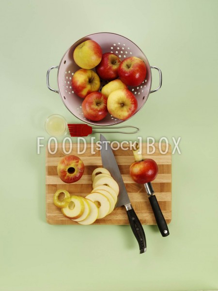 Apfel-Blech mit Eierlikör