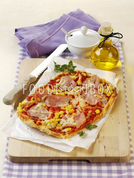 Paprika-Mais-Pizza mit Schinken / Glutenfrei