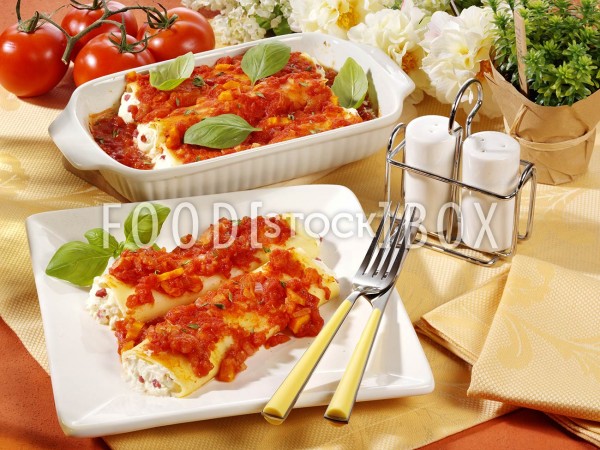 Cannelloni mit Frischkäse-roher-Schinken-Füllung