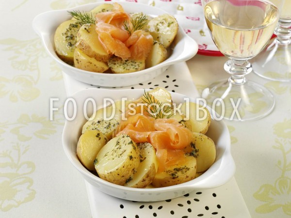 Kartoffel-Lachs-Gratin mit Dill