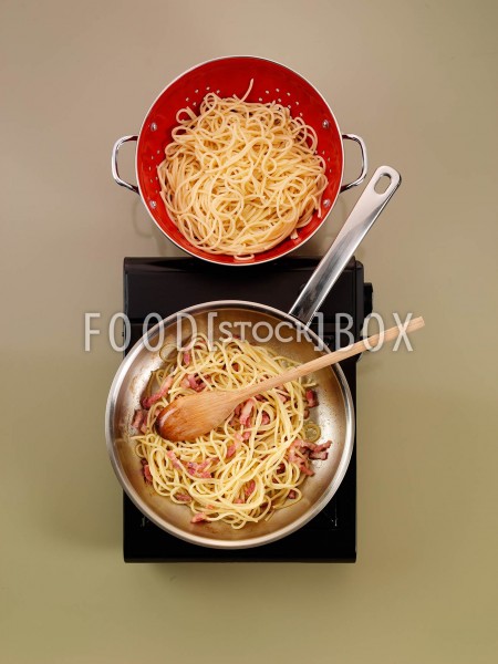 Spaghetti mit Speck und Ei Step5