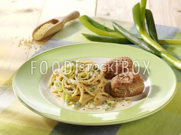 Senf-Spaghetti mit Schweinefilet
