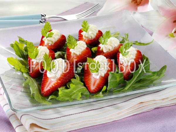 Erdbeeren mit Frischkäse