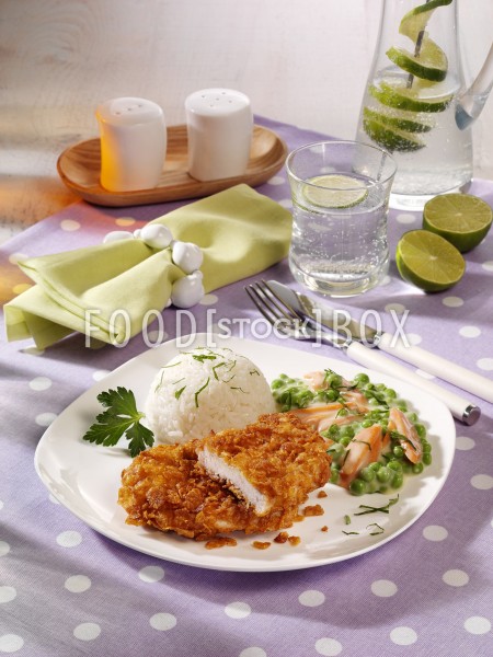 Schnitzel mit Rahmgemüse und Reis