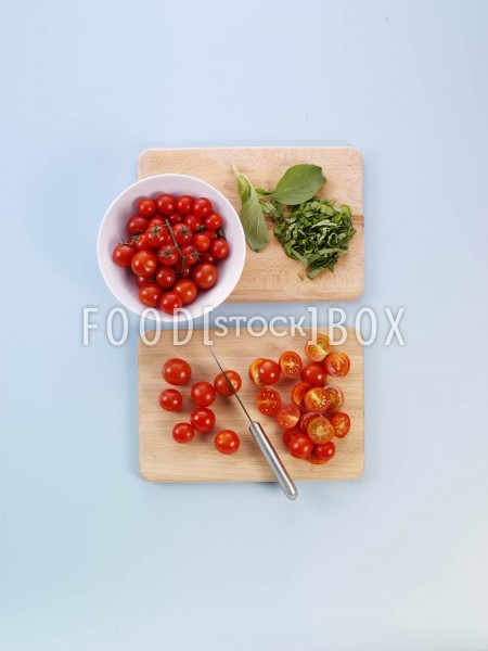 Tomaten-Kräuter-Quiche