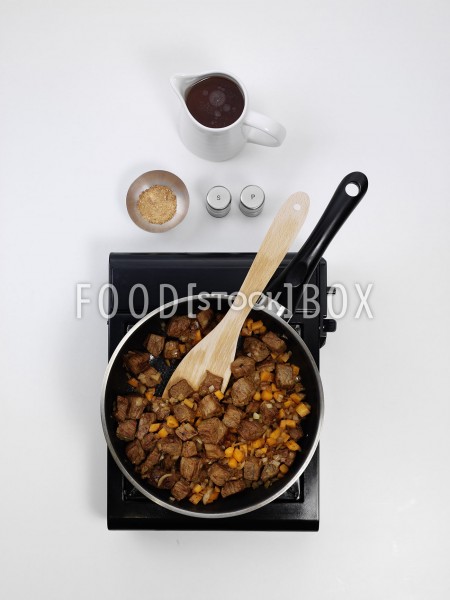 Rindfleisch mit Bohnen & Kartoffelhaube aus dem Ofen 4