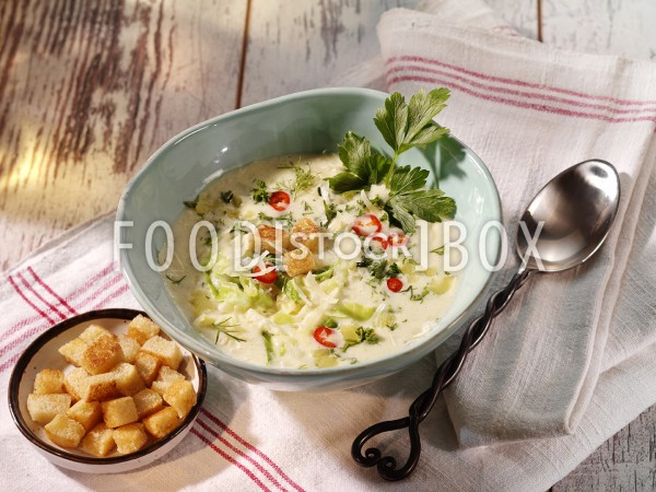 Wirsing-Parmesan-Suppe 2