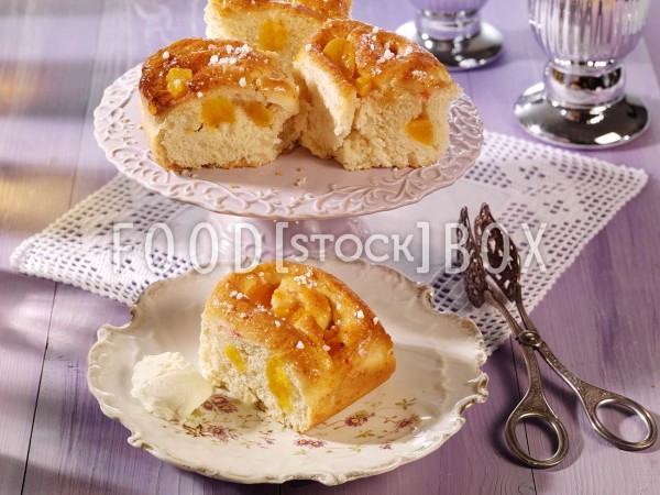 Butter-Aprikosen-Kuchen