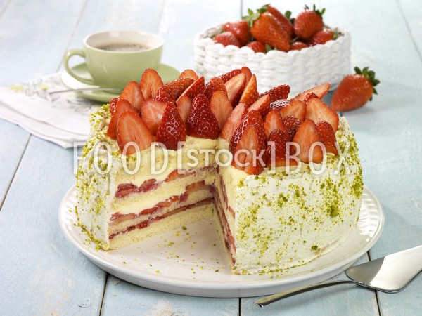 Erdbeer-Vanille-Torte- 2