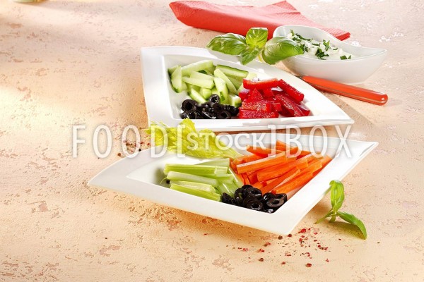 Gemüsesticks mit Joghurt-Dip