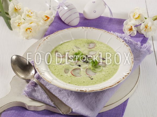 Cremige Burnnenkressesuppe