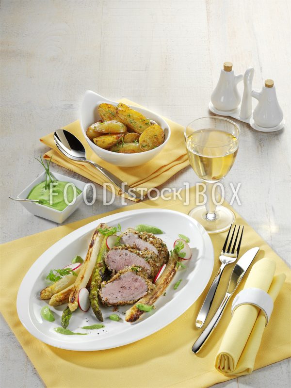 Filet-Medaillons mit Spargel