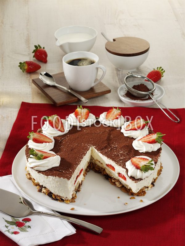 Fruchtige Tiramisu-Torte