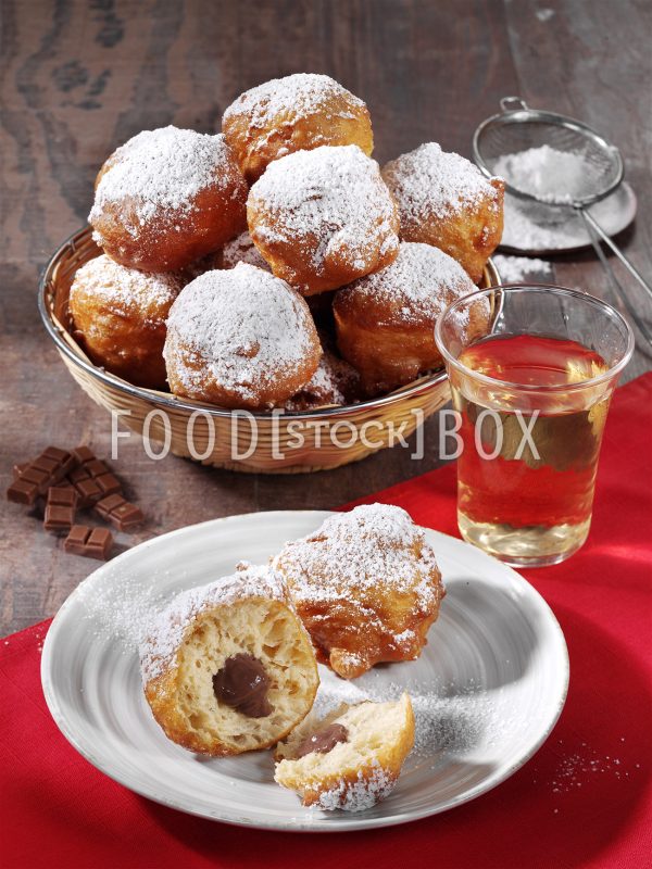 Gefüllte Krapfen