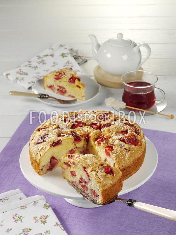 Erdbeer-Rührkuchen