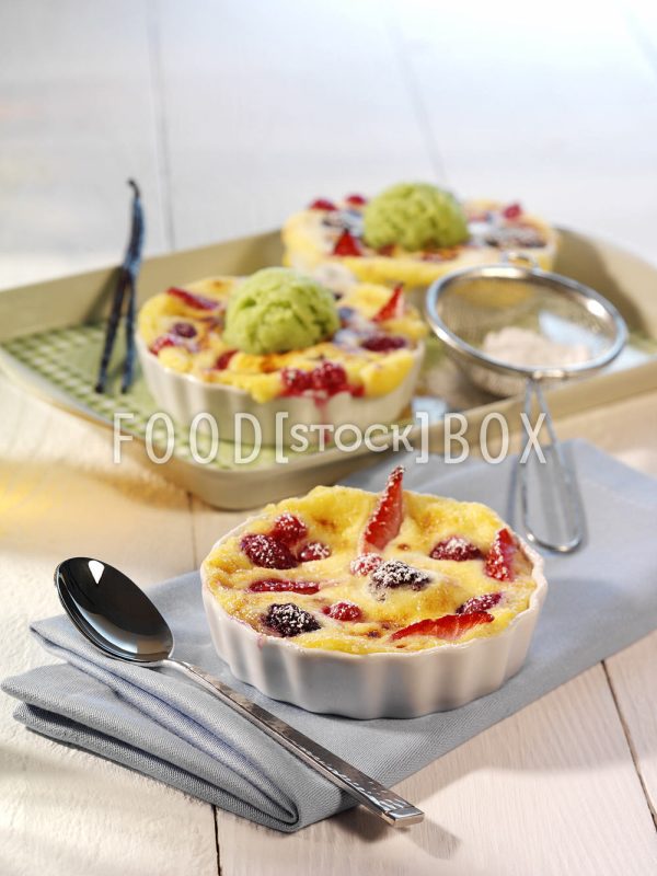 Beeren-Quark-Souffle