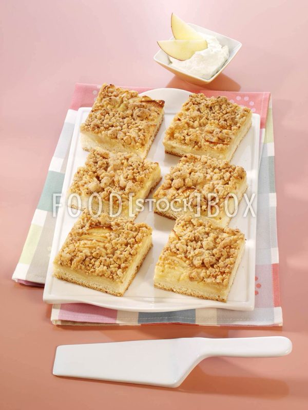 Apfel-Hefe-Streuselkuchen