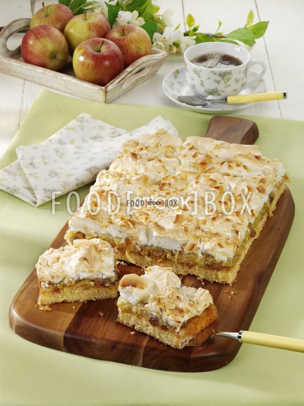 Apfel-Baiser-Schnitten