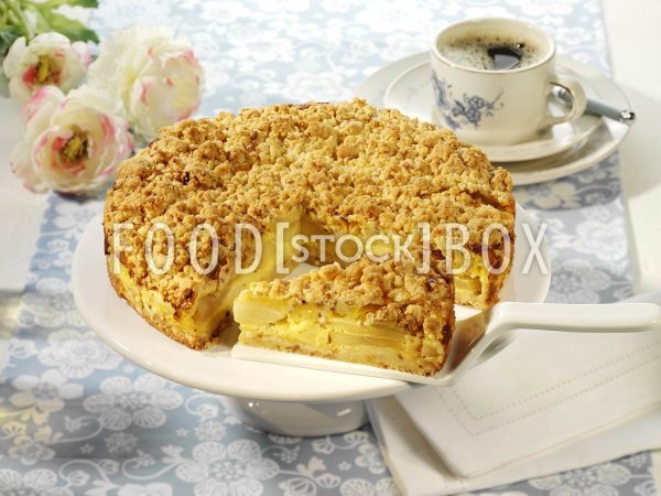 Apfel-Streuselkuchen mit Krokant 2