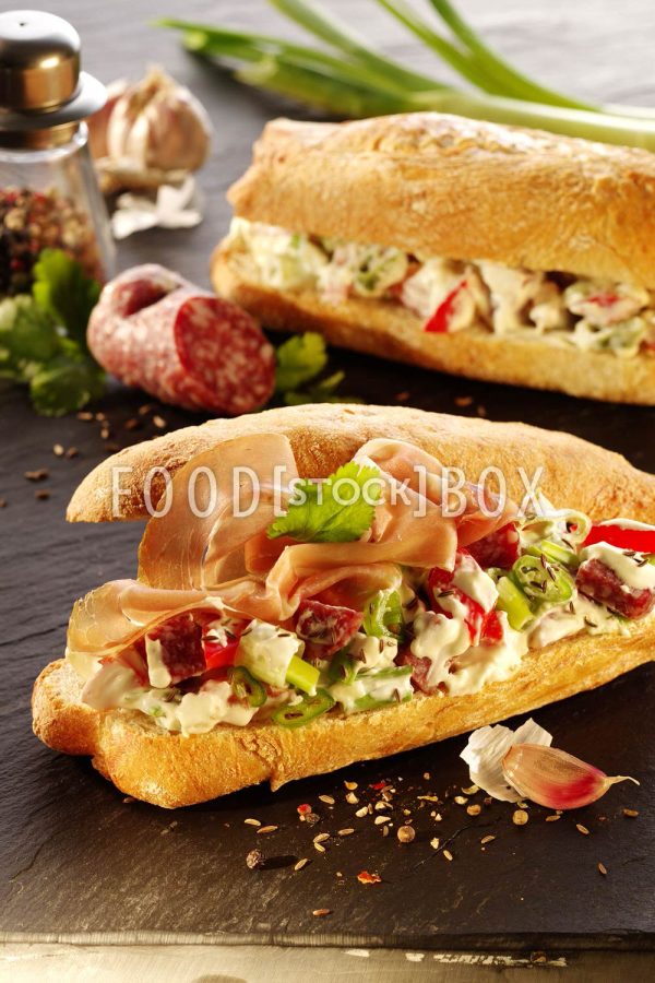 Überbackenes Baguette-Brötchen 2