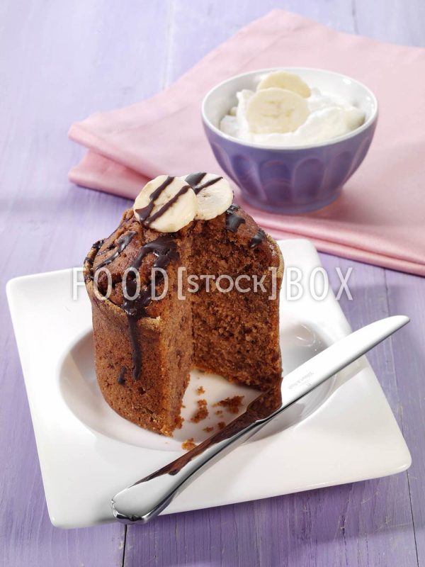 Bananenkuchen mit Haselnüssen