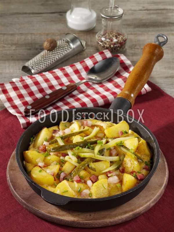 Deftiges Bauernfrühstück