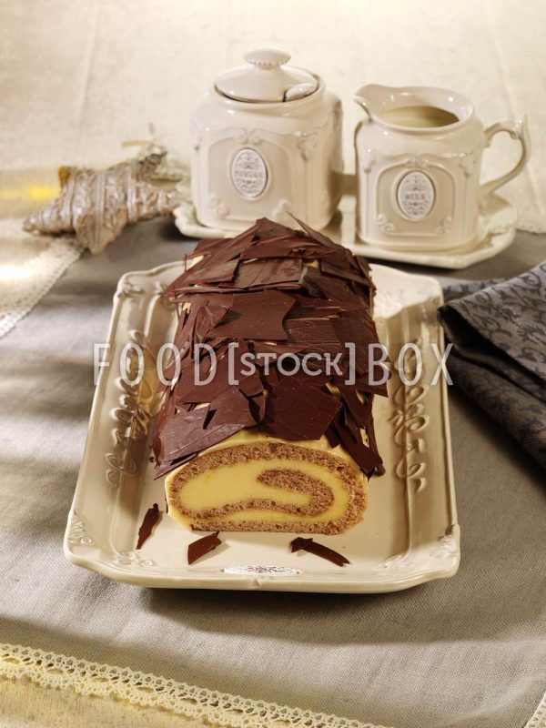 Biskuit-Lebkuchen-Rolle 1