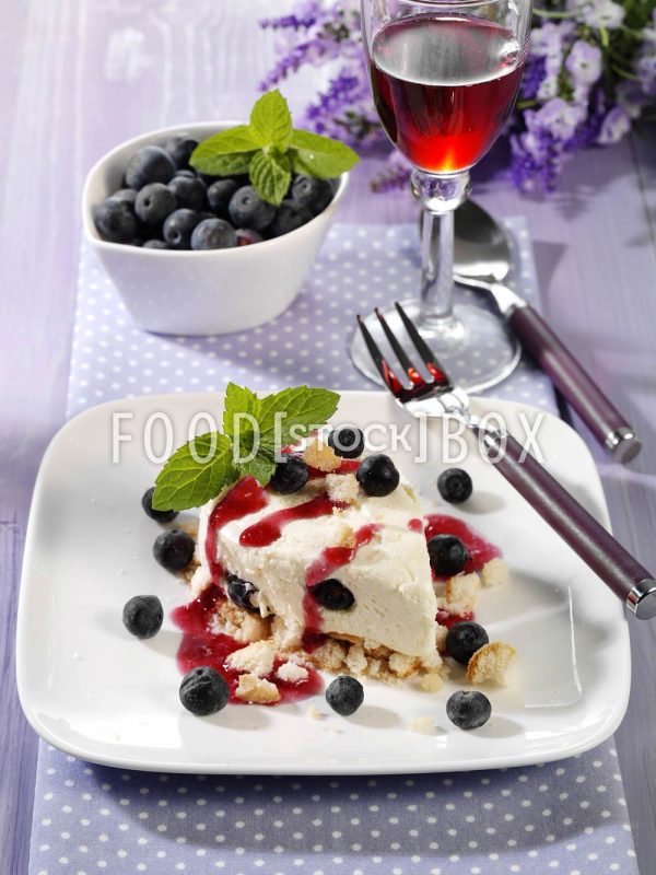 Blaubeeren mit Frischkäsecreme